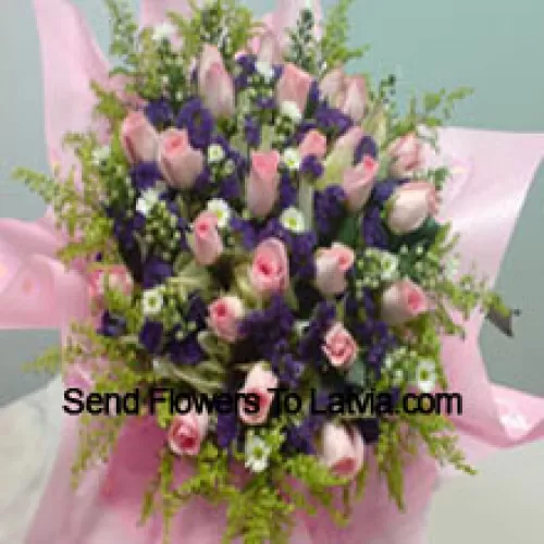 Bunch Of 31 Pink Roses With Seasonal Fillers